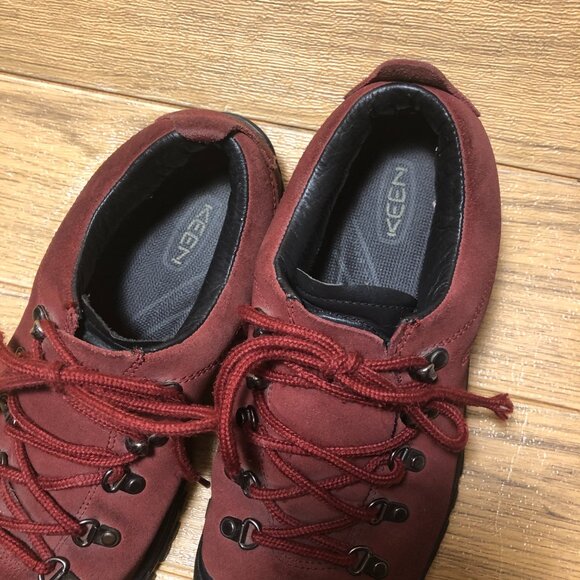 Keen Women's Burgundy and Black Athletic Shoes - Picture 8 of 14